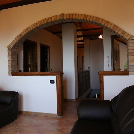 Agriturismo Pirara Sant'Angelo  Экстерьер фото