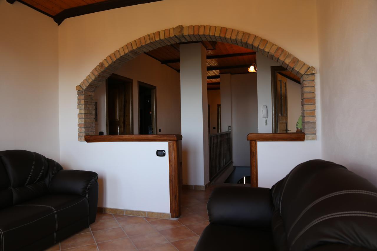 Agriturismo Pirara Sant'Angelo  Экстерьер фото