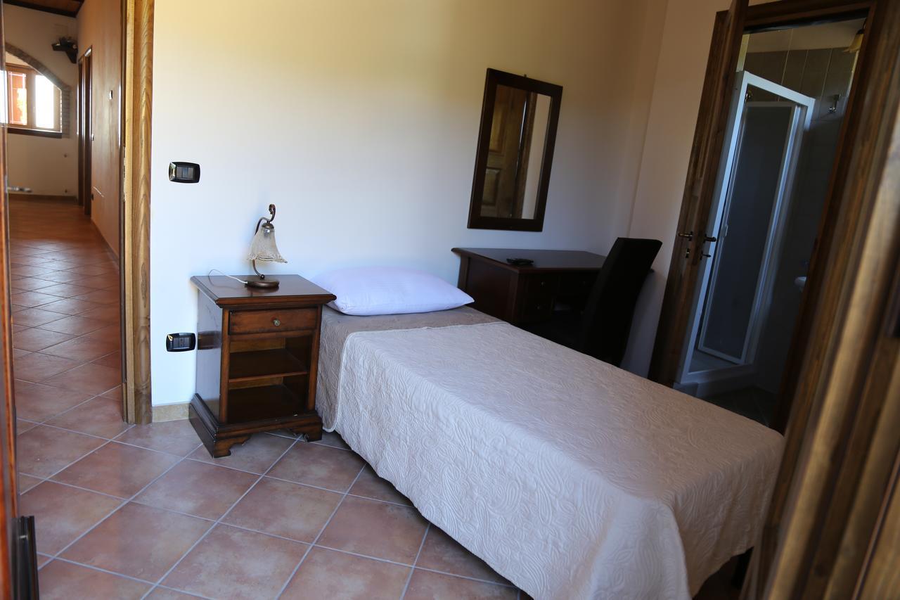 Agriturismo Pirara Sant'Angelo  Экстерьер фото